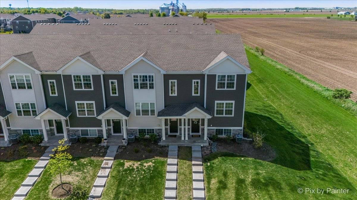 Hampshire, IL 60140,864 Briar Glen CT