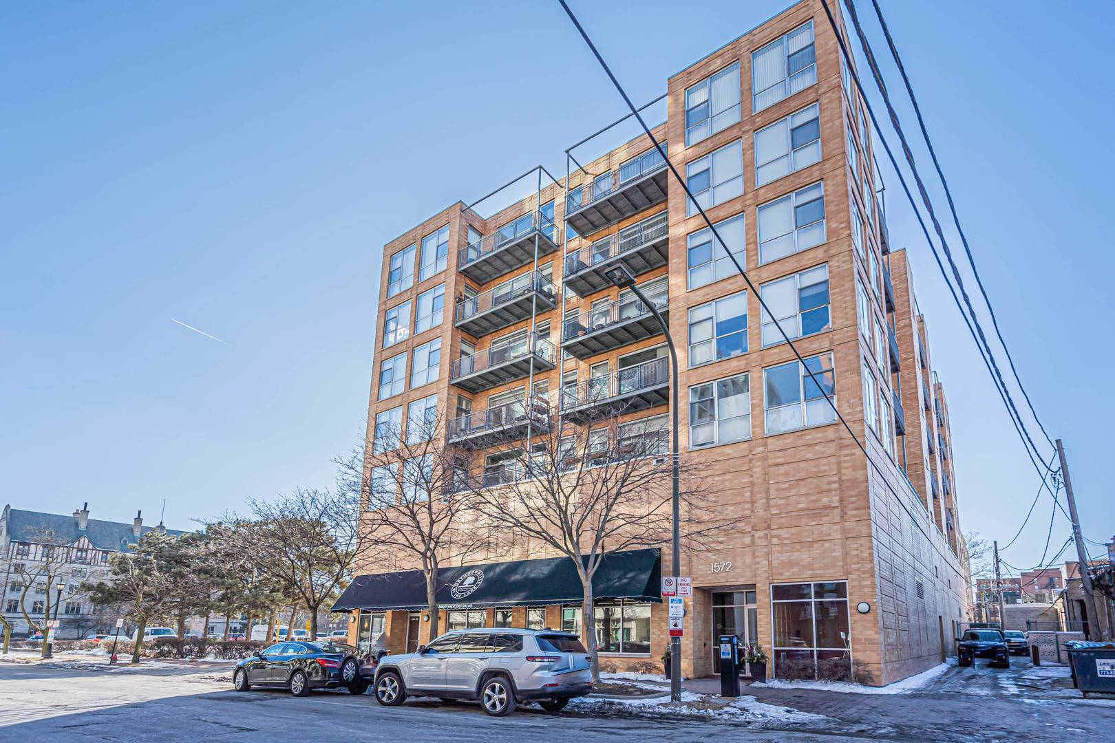 Evanston, IL 60201,1572 N Maple AVE #401