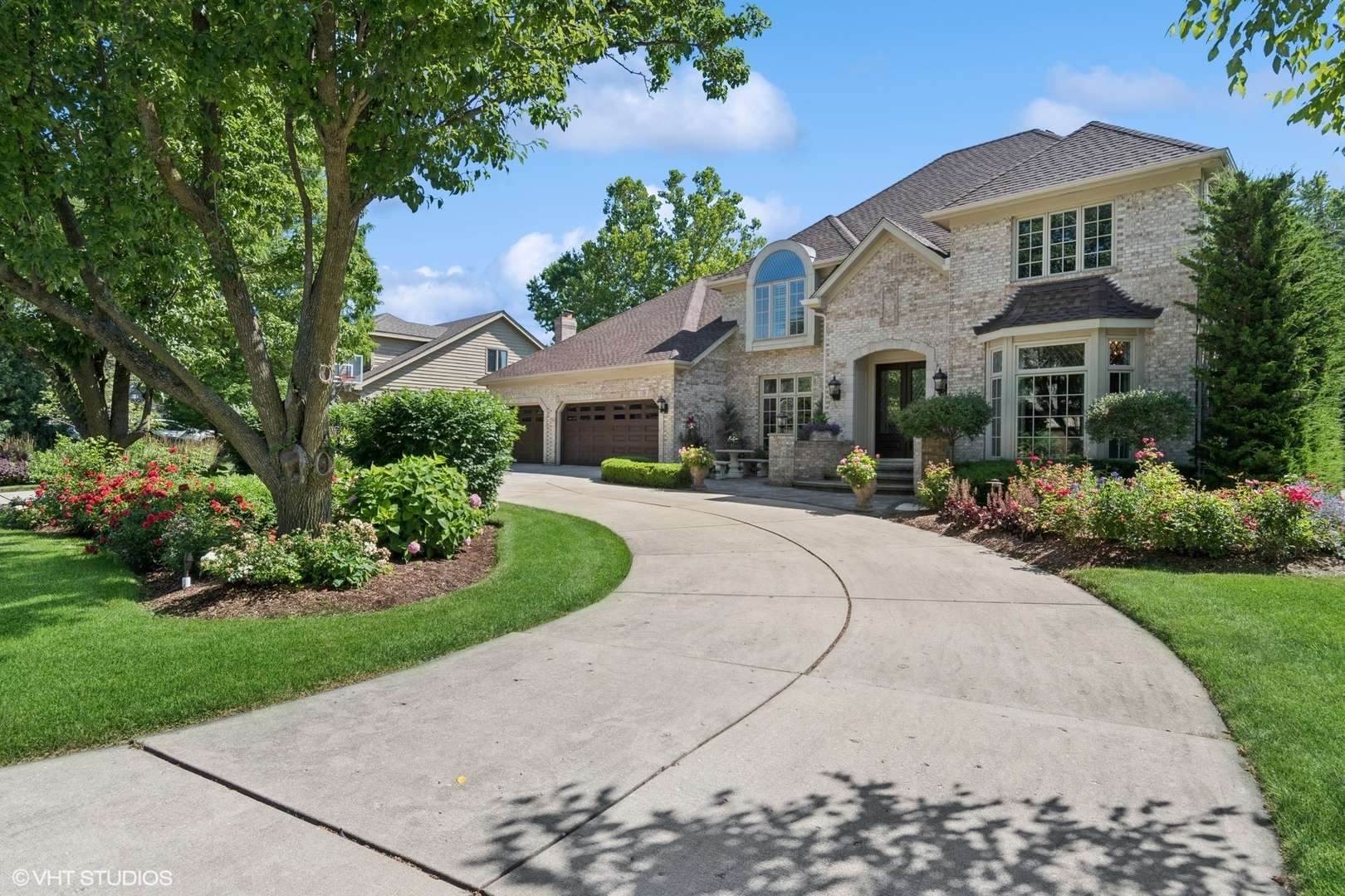 Naperville, IL 60540,8S241 Dunham DR
