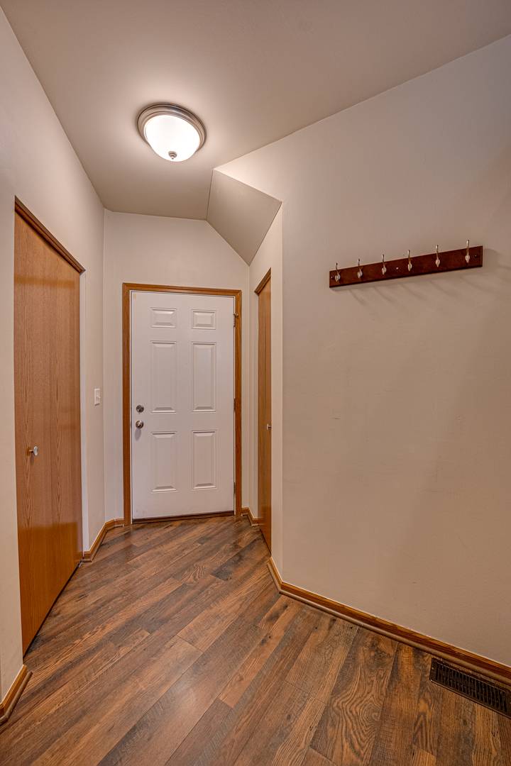 Yorkville, IL 60560,3904 Preston DR