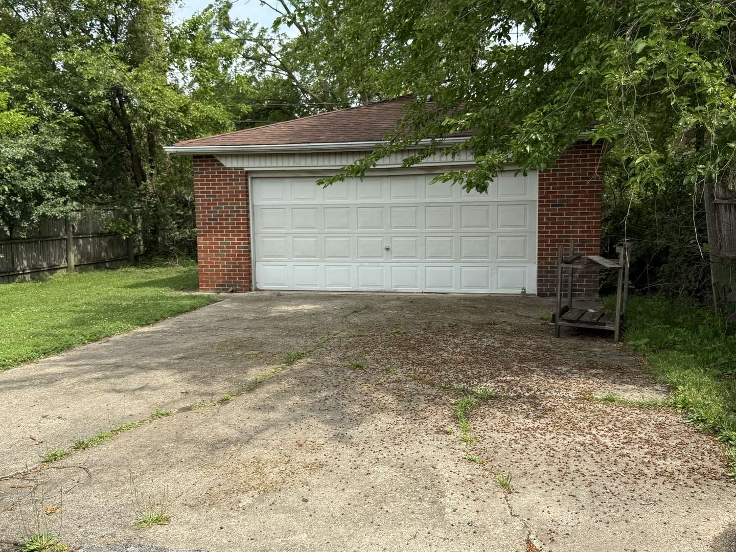 Markham, IL 60426,2352 W 157th PL