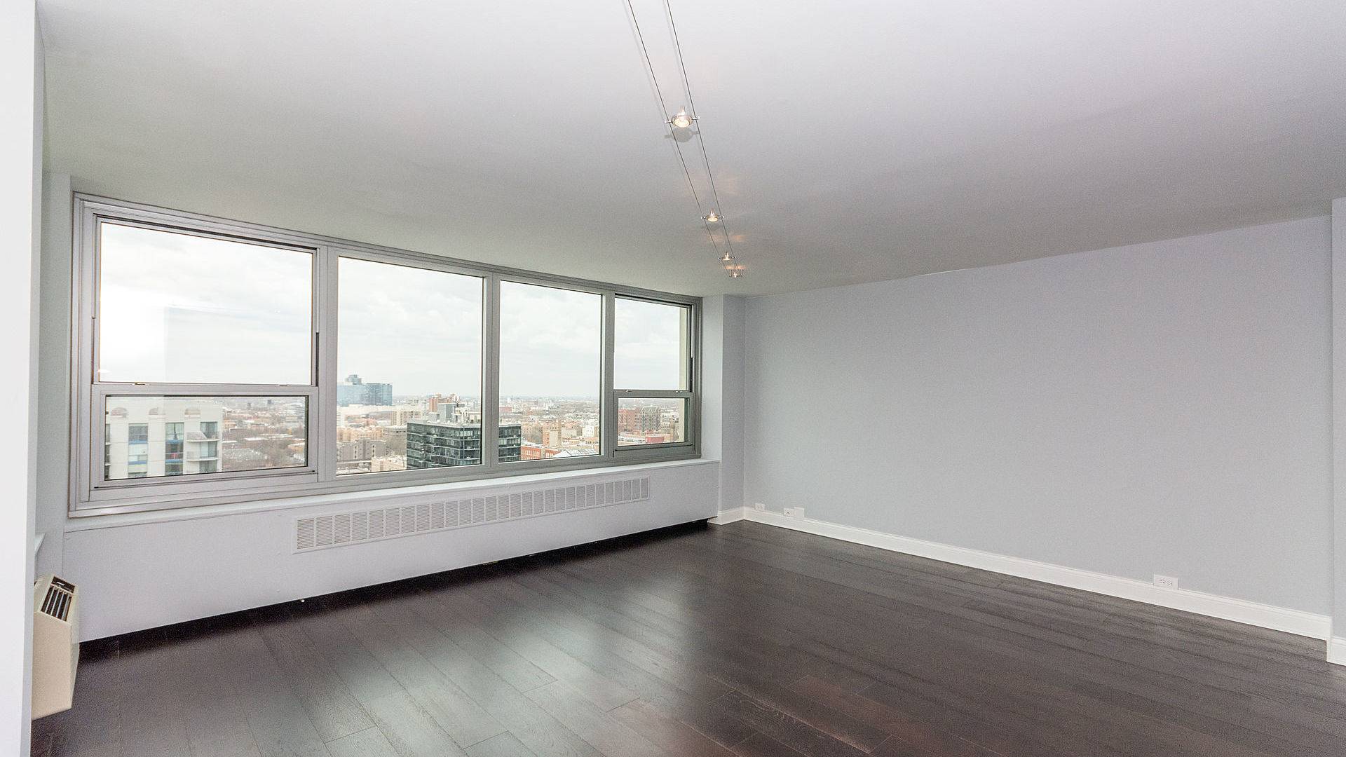 Chicago, IL 60610,1255 N Sandburg TER #1907