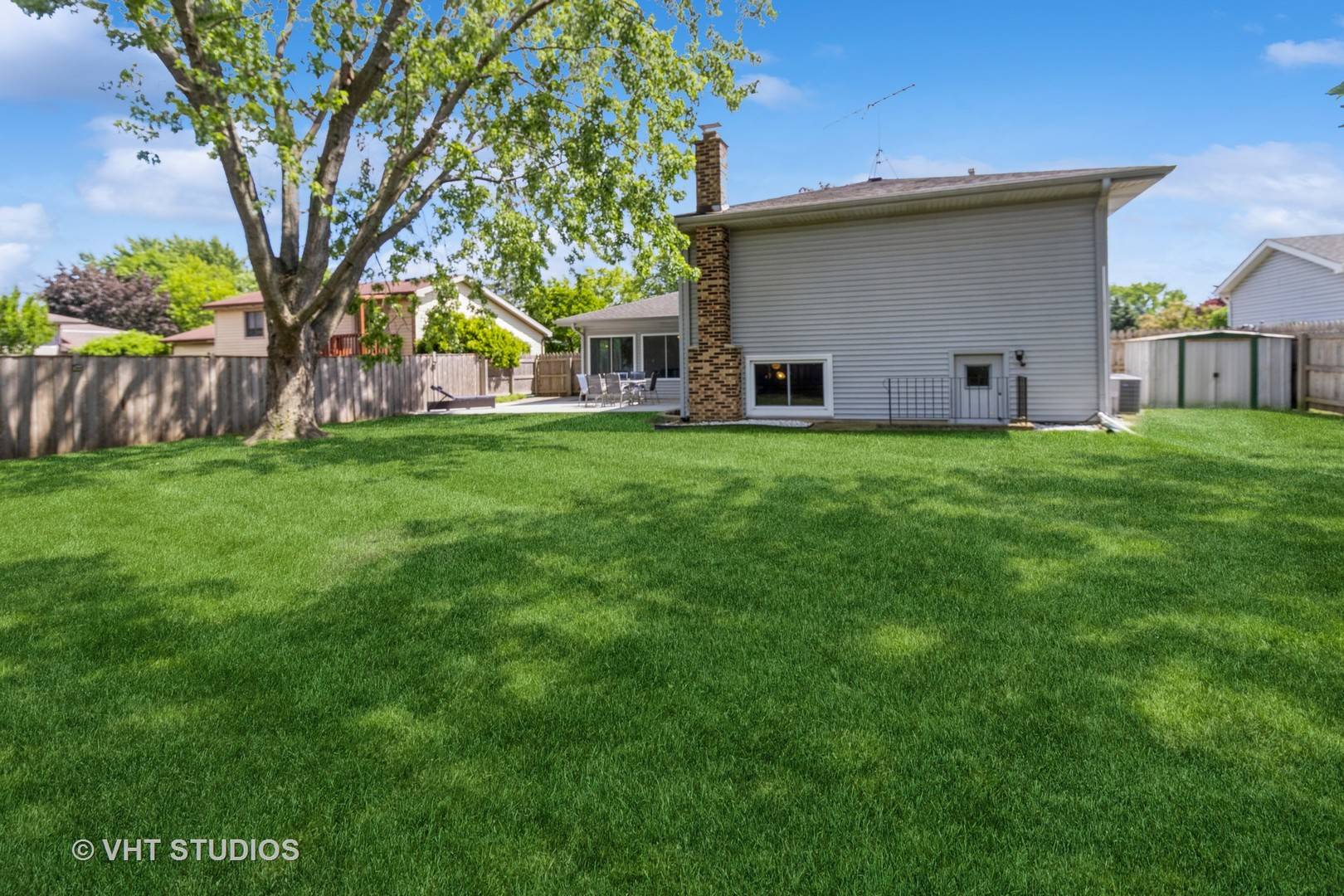 Arlington Heights, IL 60004,1942 Trail Ridge ST