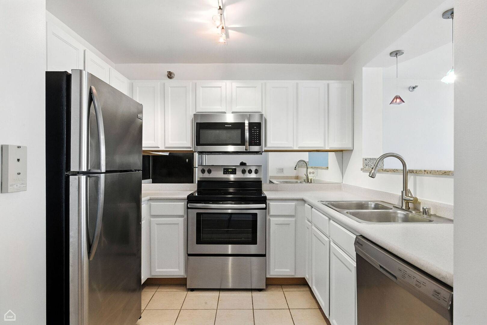 Chicago, IL 60654,345 N LaSalle ST #2602