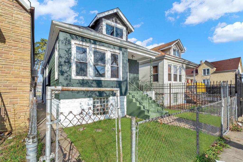 Chicago, IL 60636,6926 S Justine ST