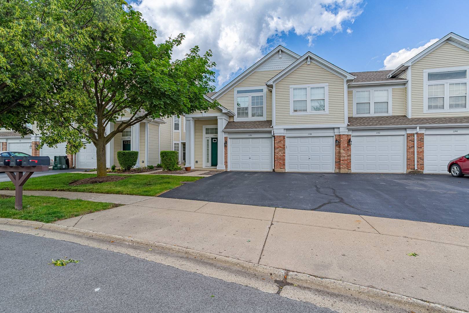Elk Grove Village, IL 60007,1148 WESTMINSTER LN