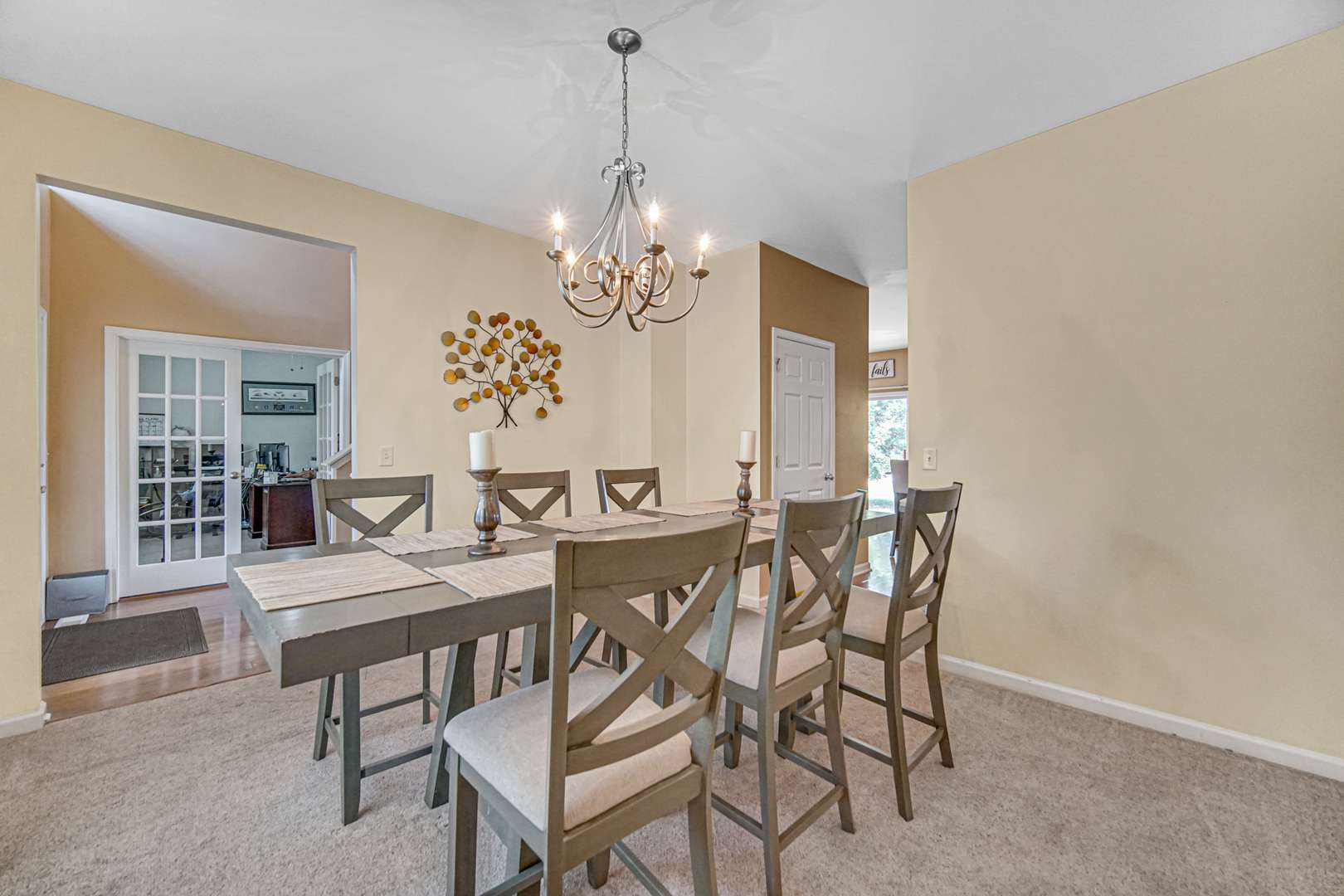 Romeoville, IL 60446,504 W Hillcrest DR