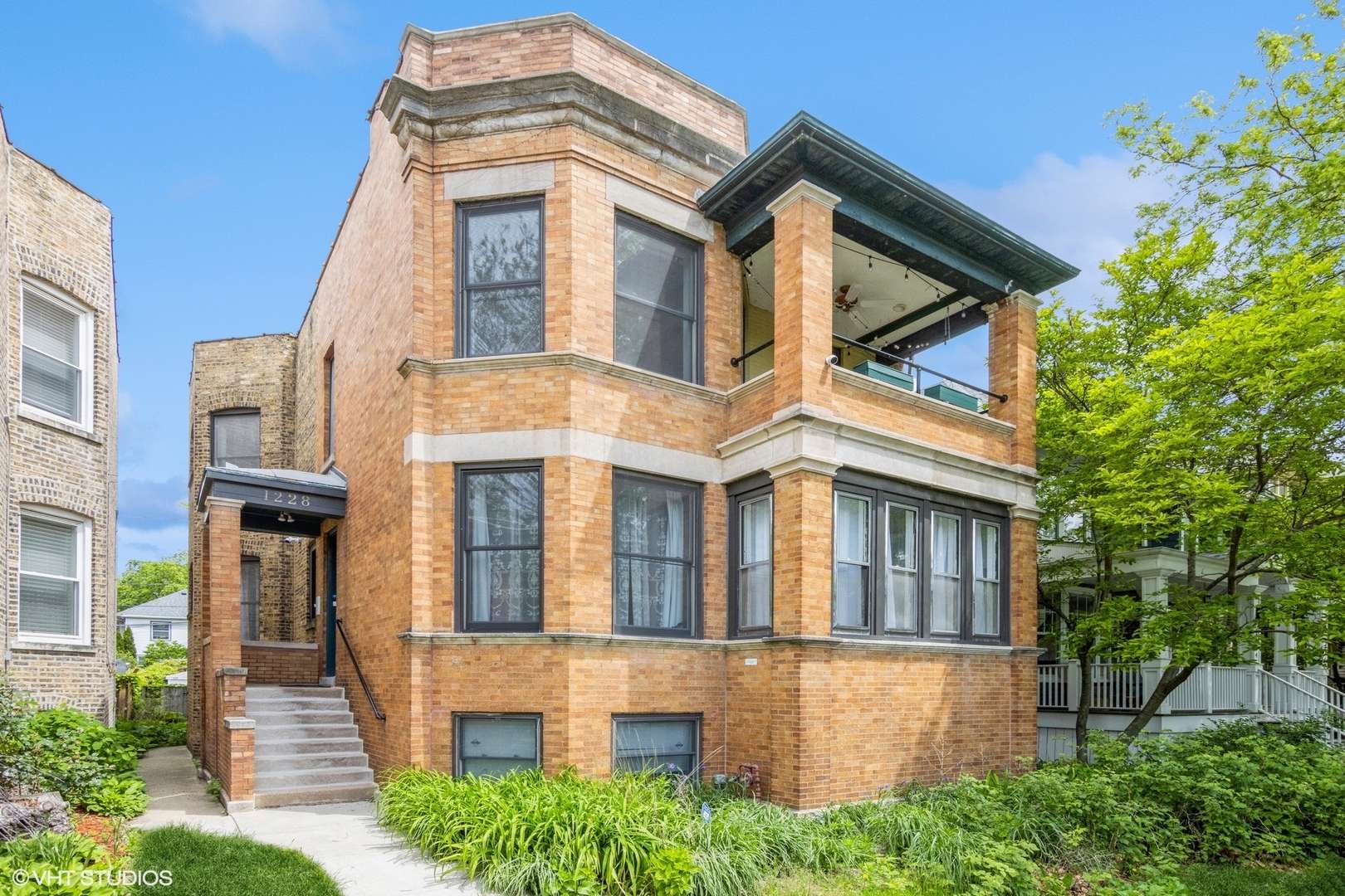 Chicago, IL 60660,1228 W GLENLAKE AVE #G