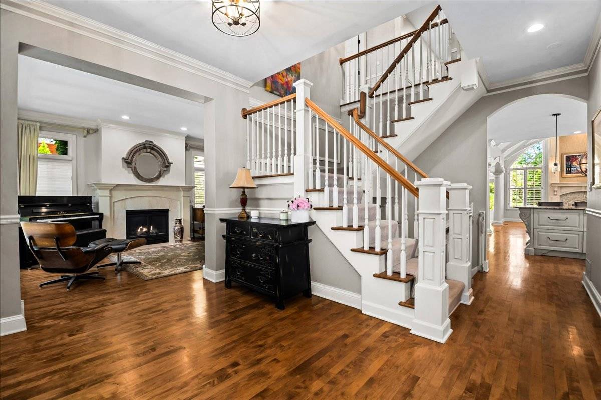 Highland Park, IL 60035,1753 Elmwood DR