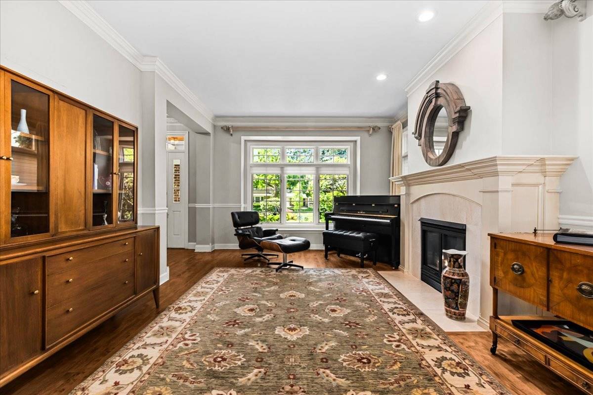 Highland Park, IL 60035,1753 Elmwood DR