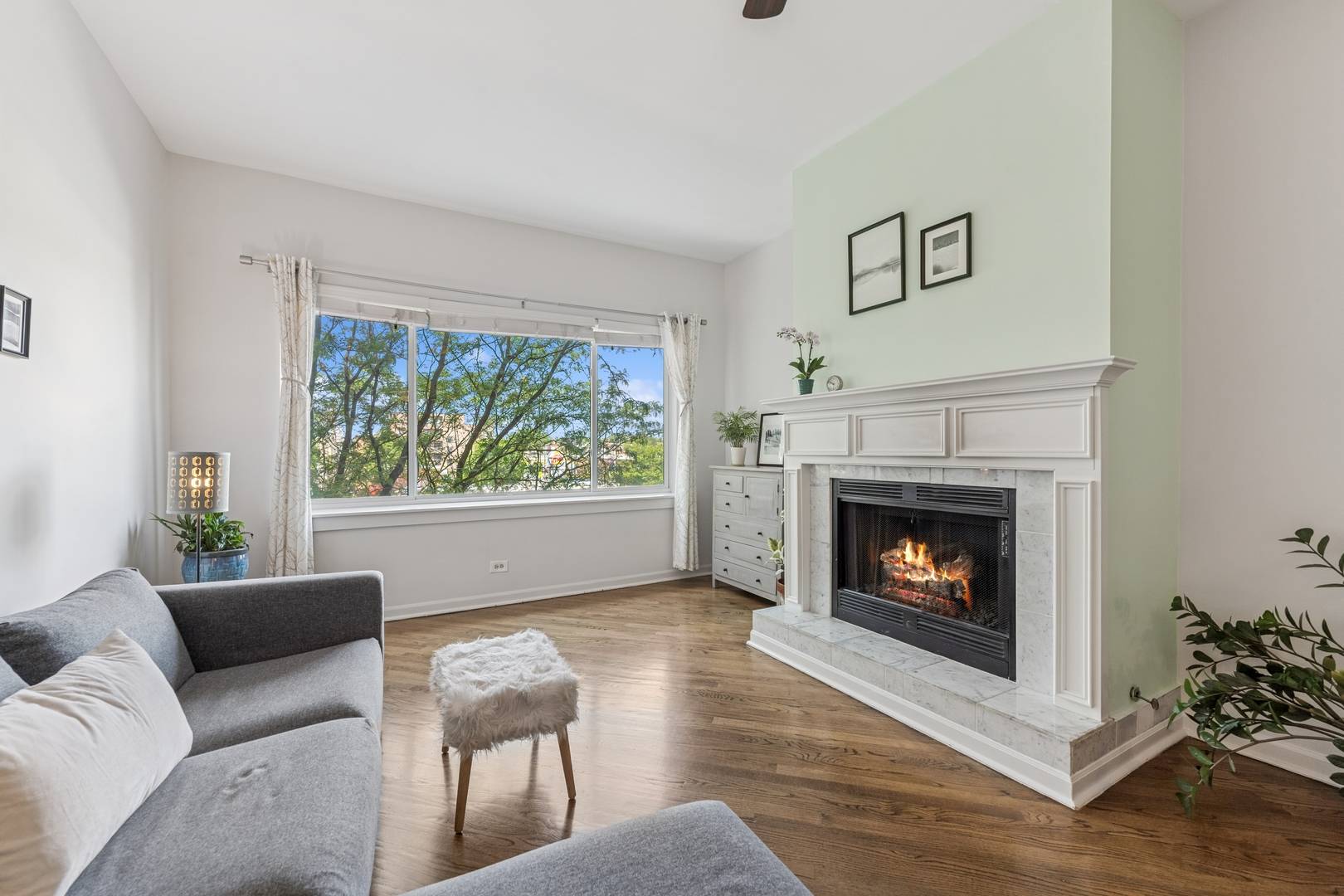 Chicago, IL 60625,4747 N Artesian AVE #3S