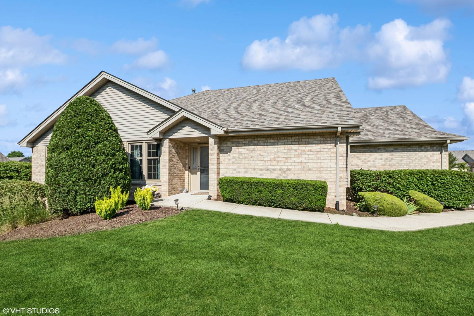 Orland Park, IL 60467,11910 Somerset RD