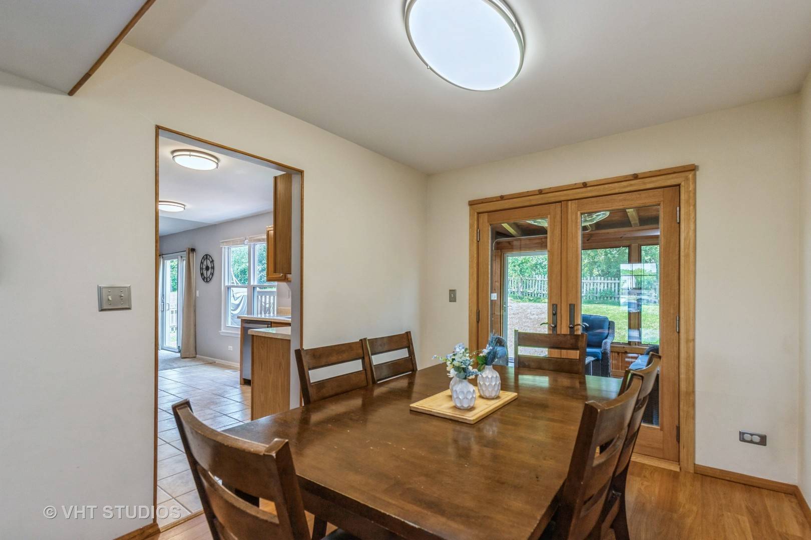 Mundelein, IL 60060,1640 Templeton CT