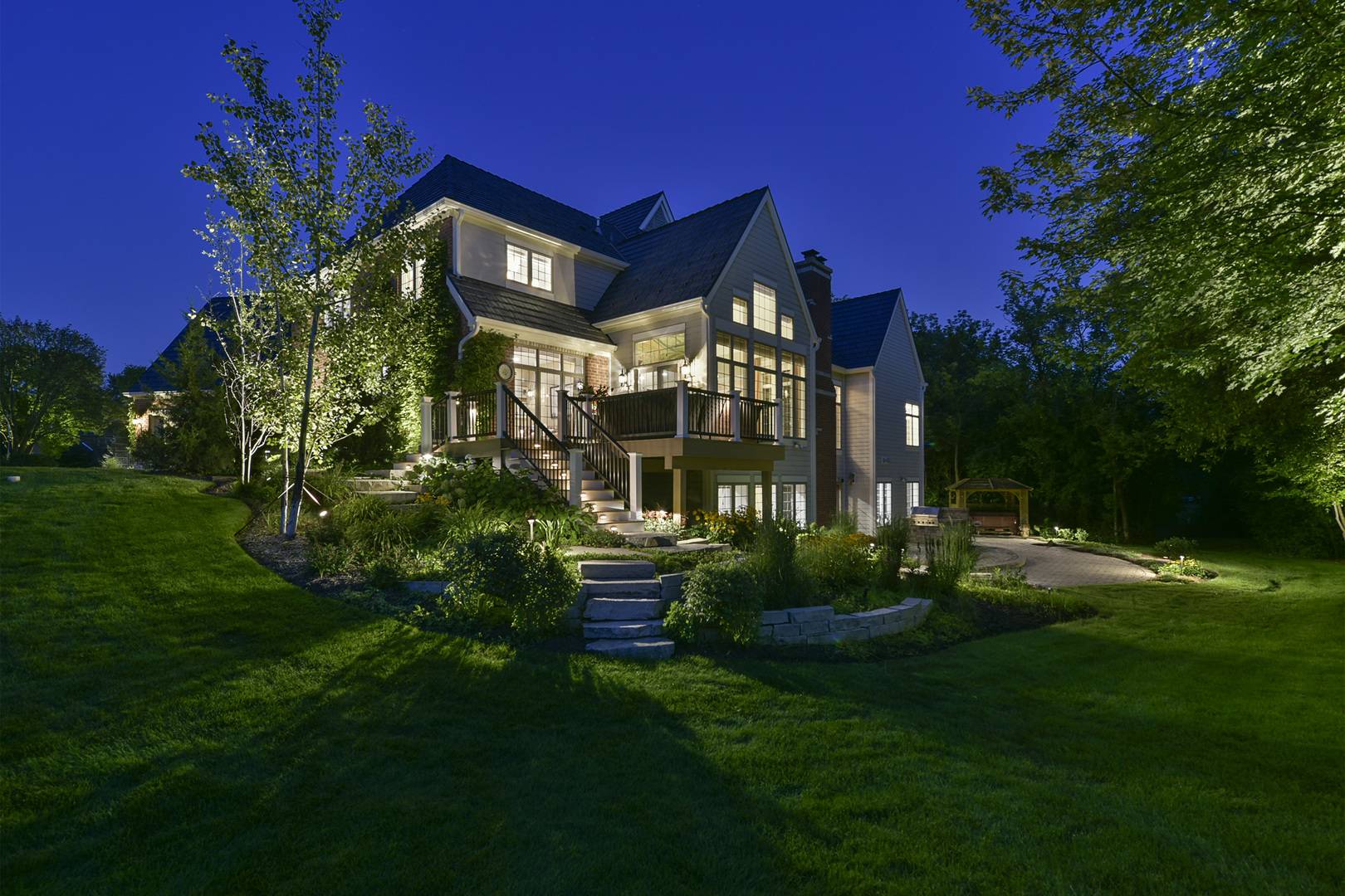 Barrington, IL 60010,26285 W Roberts LN