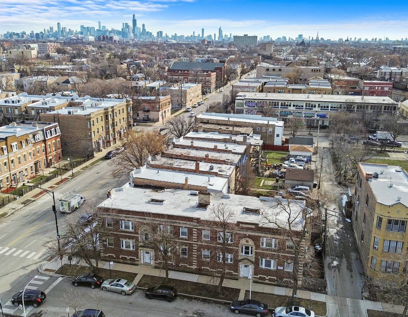Chicago, IL 60623,3723 W Cermak RD