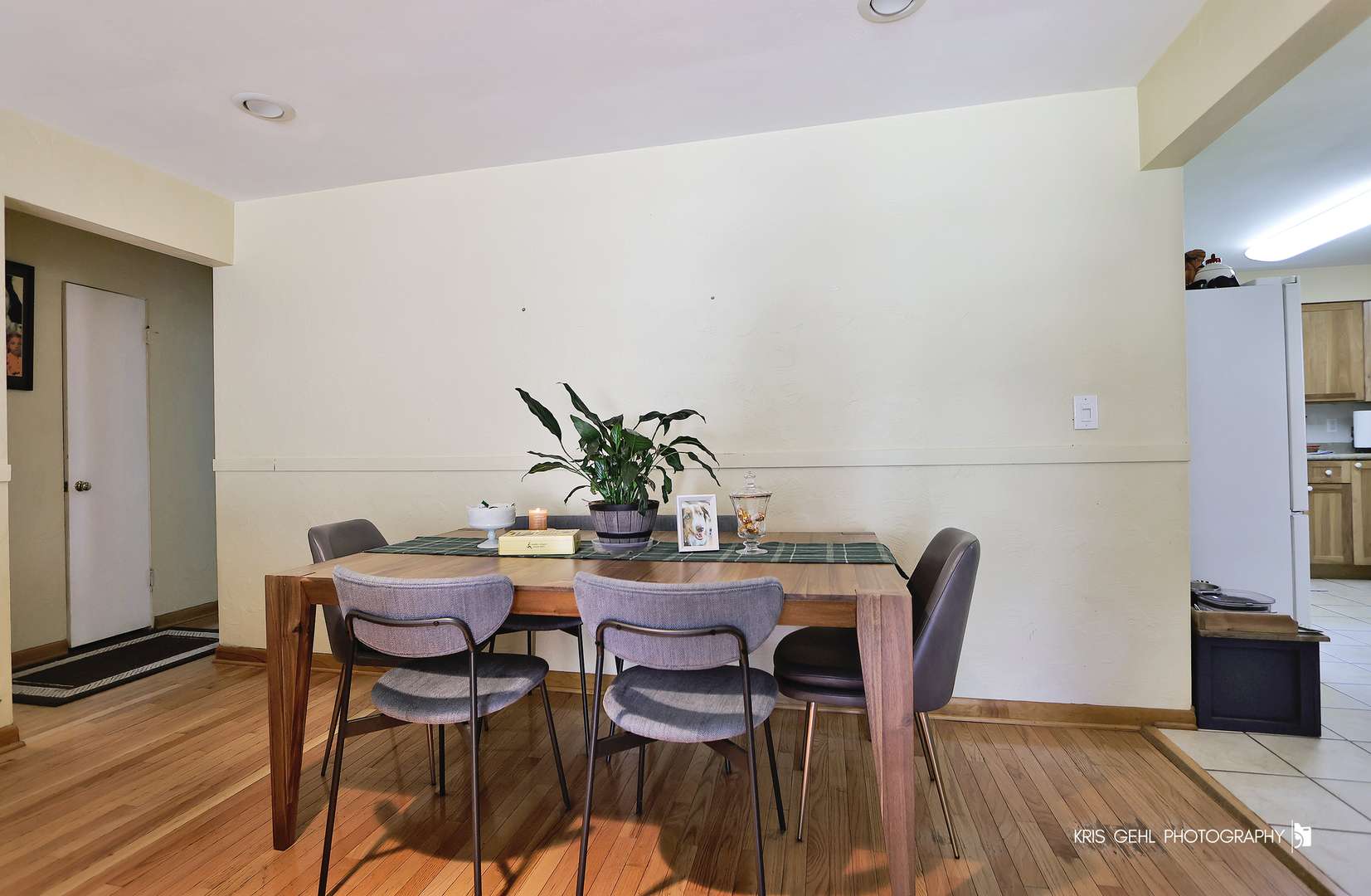 Waukegan, IL 60085,329 W Ridgeland AVE