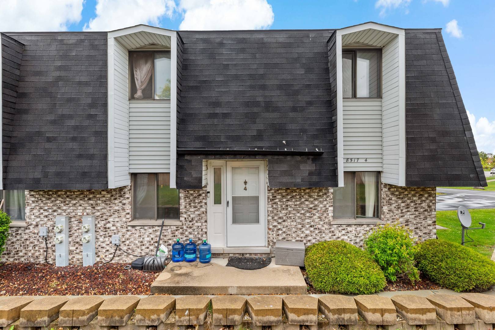 Tinley Park, IL 60477,8517 STEVEN PL #4