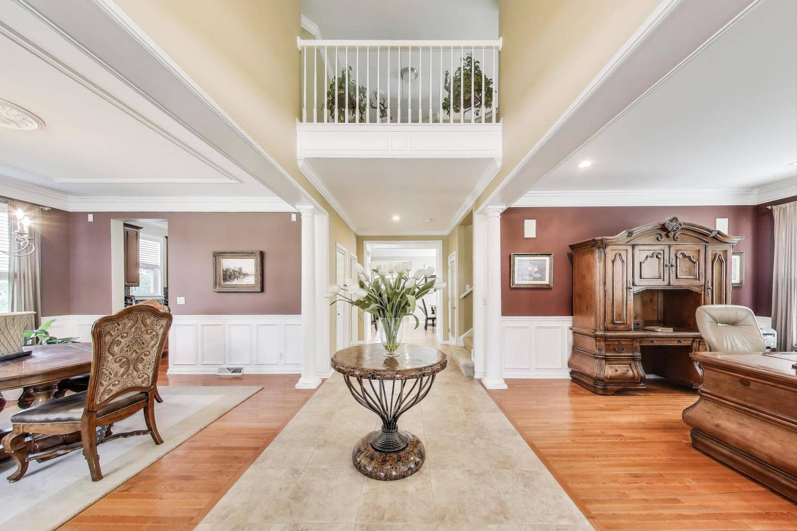 Vernon Hills, IL 60061,1721 N Woods WAY