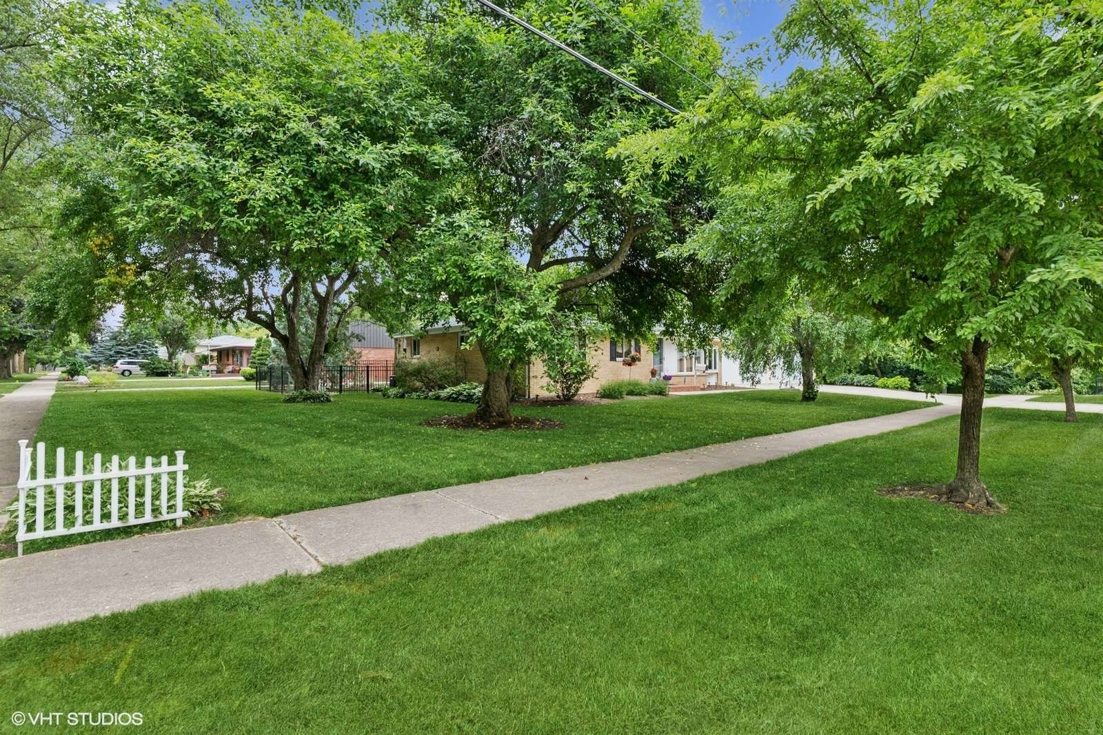 Bloomingdale, IL 60108,200 E Park AVE