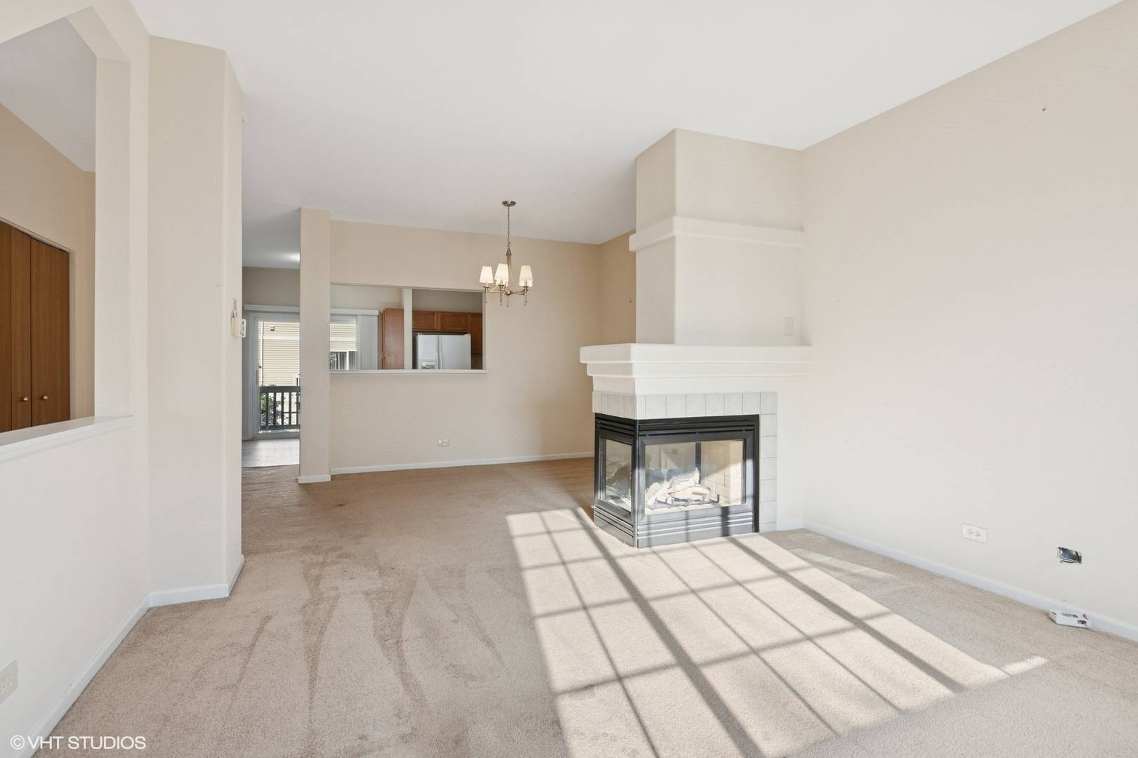 Glendale Heights, IL 60139,265 Concord DR