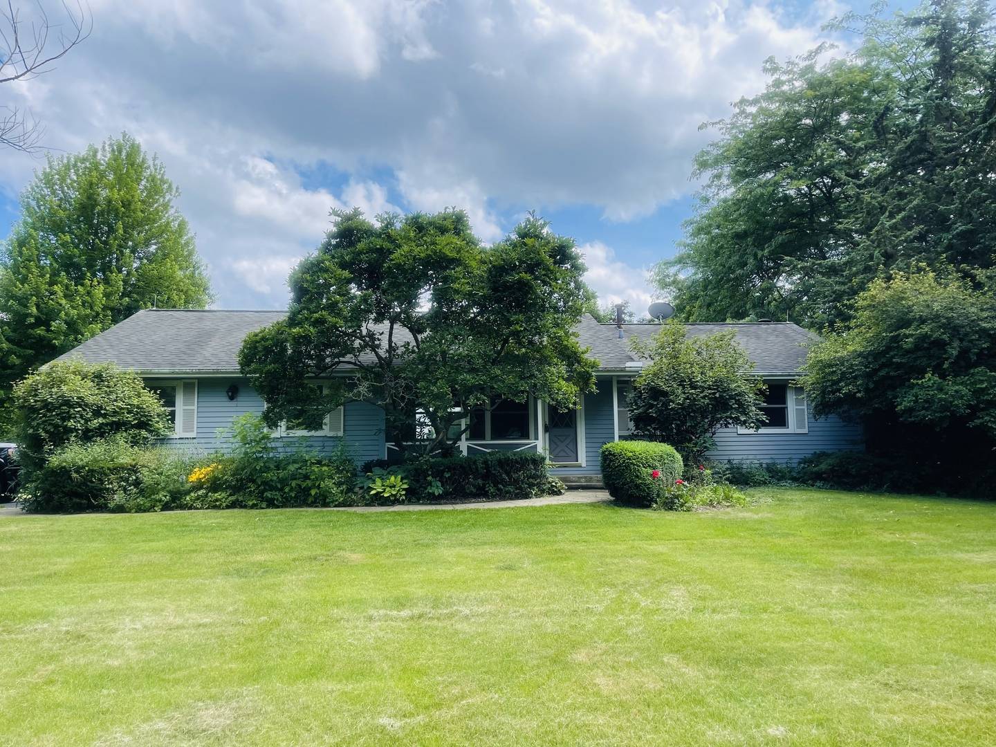 Woodstock, IL 60098,14619 PLEASANT VALLEY RD