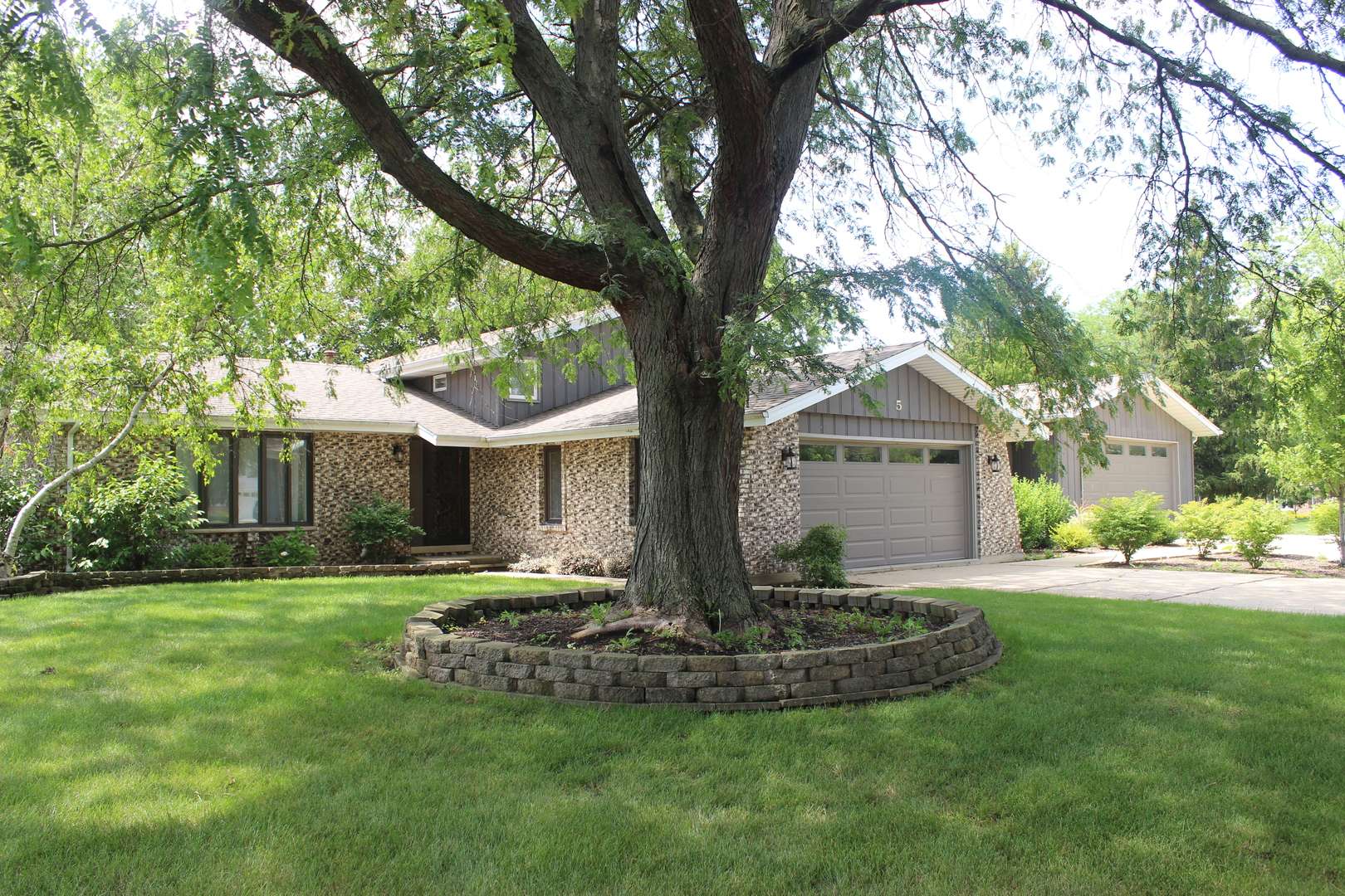 New Lenox, IL 60451,5 Nelson RD