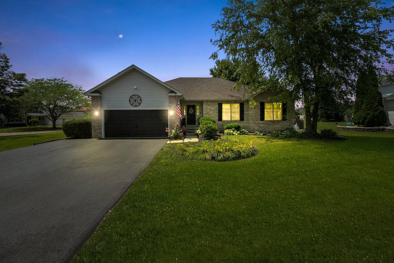 Oswego, IL 60543,269 Isleview DR