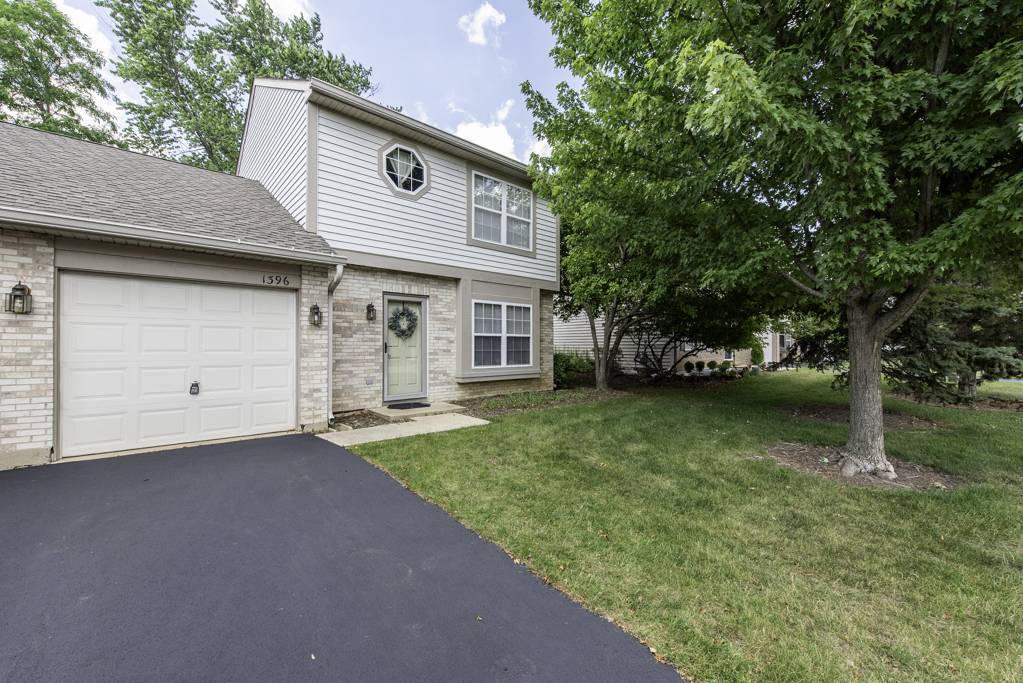 Round Lake Beach, IL 60073,1396 W Split Oak CIR