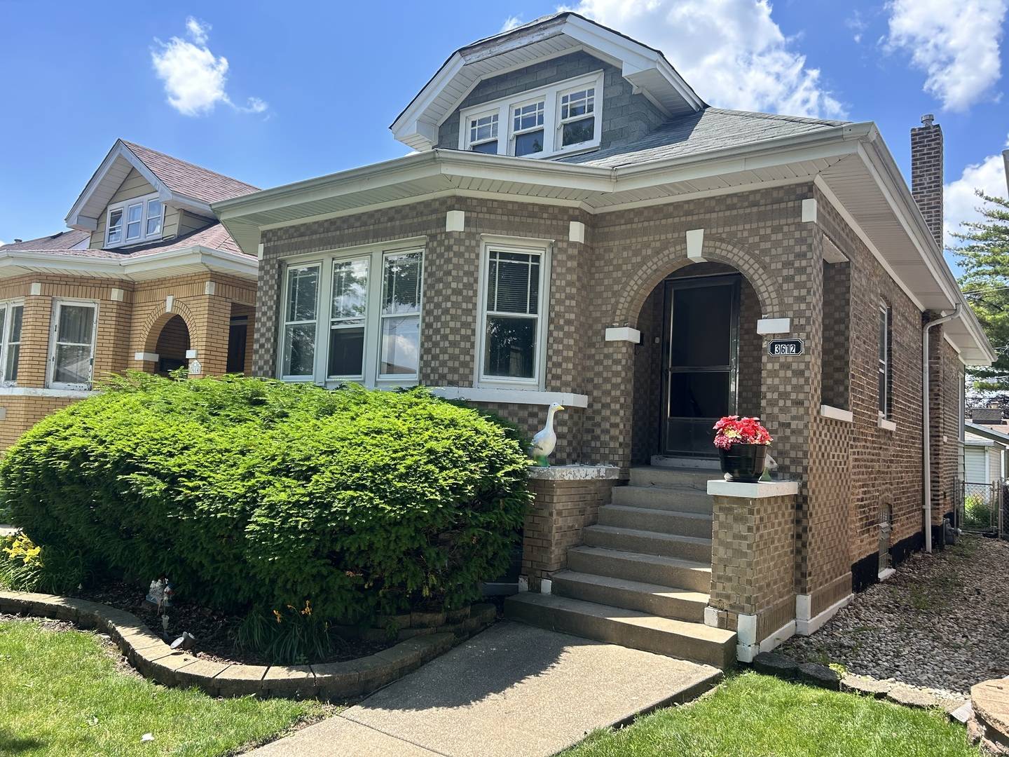 Berwyn, IL 60402,3612 East AVE