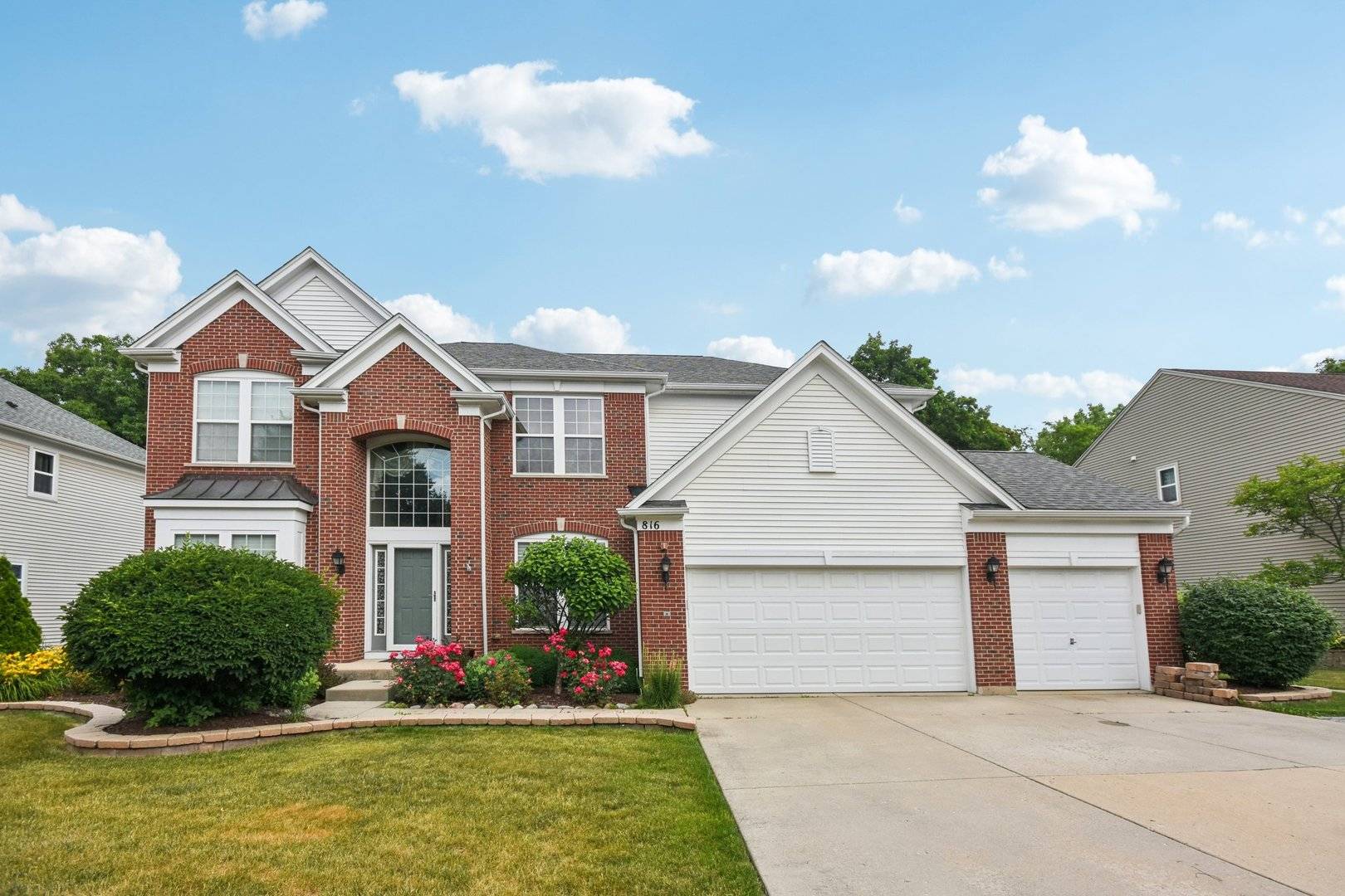 Streamwood, IL 60107,816 Blue Ridge DR
