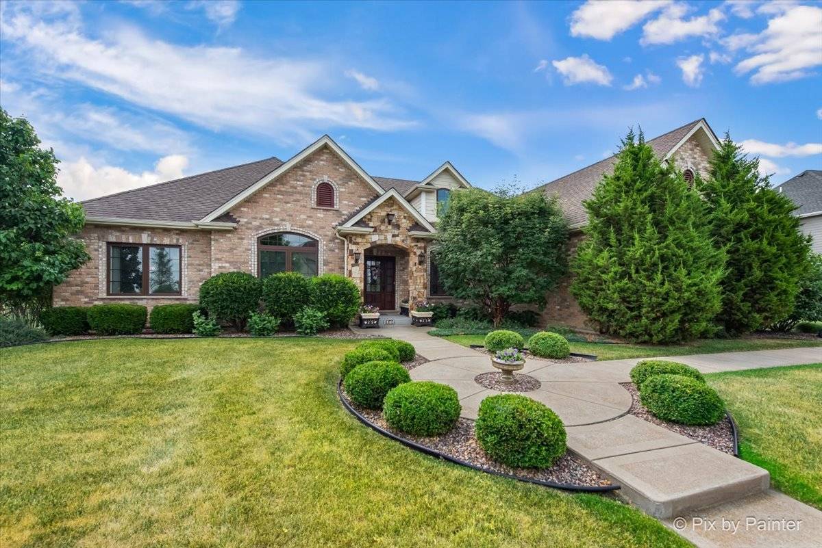Sugar Grove, IL 60554,1075 Redbud LN