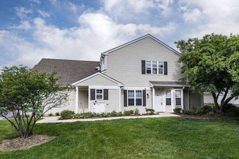 Naperville, IL 60564,2211 Waterleaf CT #101