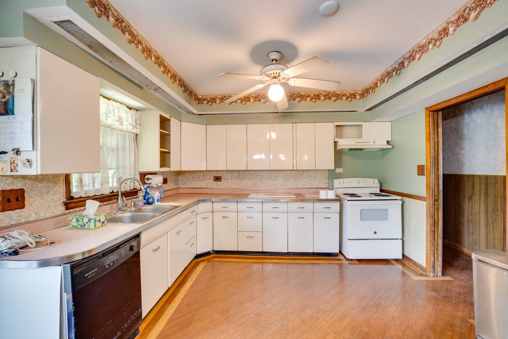 Lemont, IL 60439,16665 W 135th ST