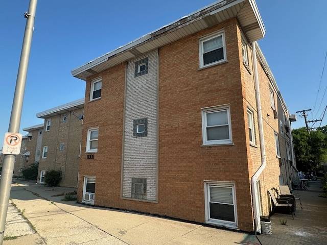 River Grove, IL 60171,8000 Grand AVE #2N