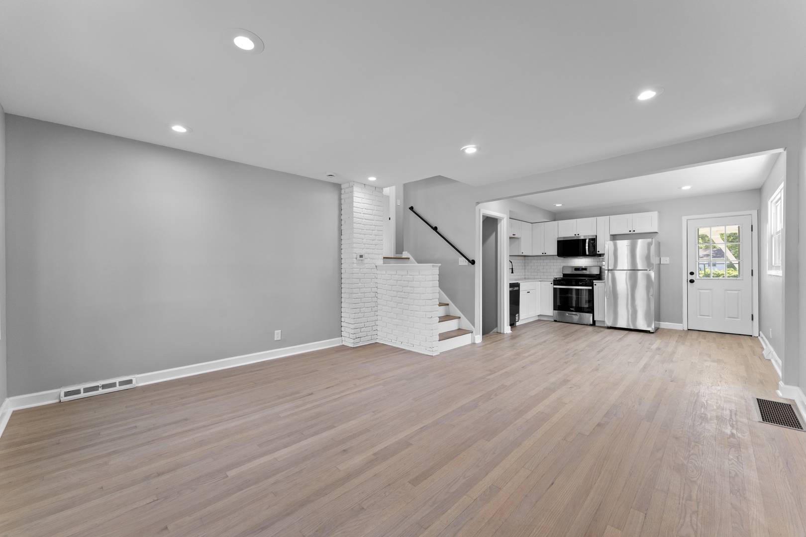 Downers Grove, IL 60515,4025 Williams ST