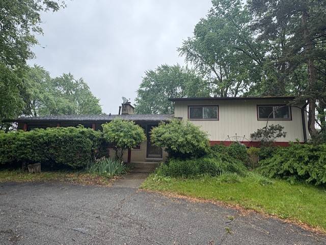 Mount Prospect, IL 60056,617 S Busse RD