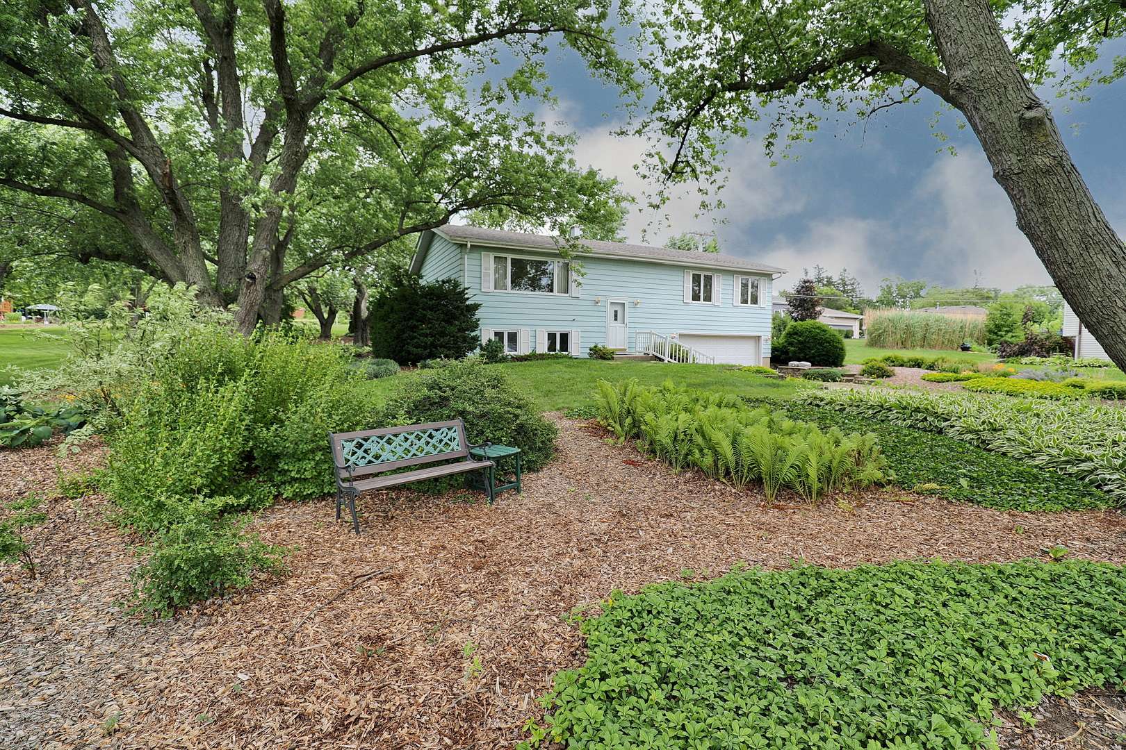 West Chicago, IL 60185,28W650 High Lake RD