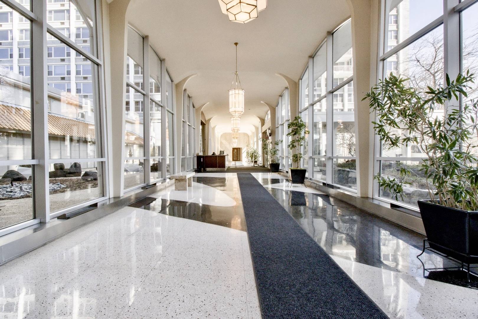 Chicago, IL 60613,4250 N Marine DR #1230