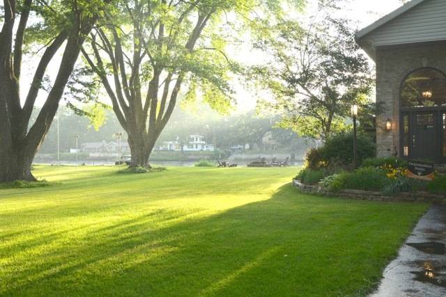 Machesney Park, IL 60115,11028 Ventura BLVD