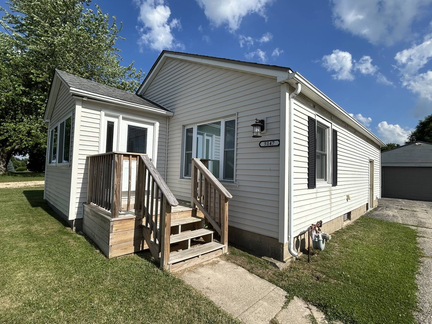 Belvidere, IL 61008,5147 E Chrysler DR