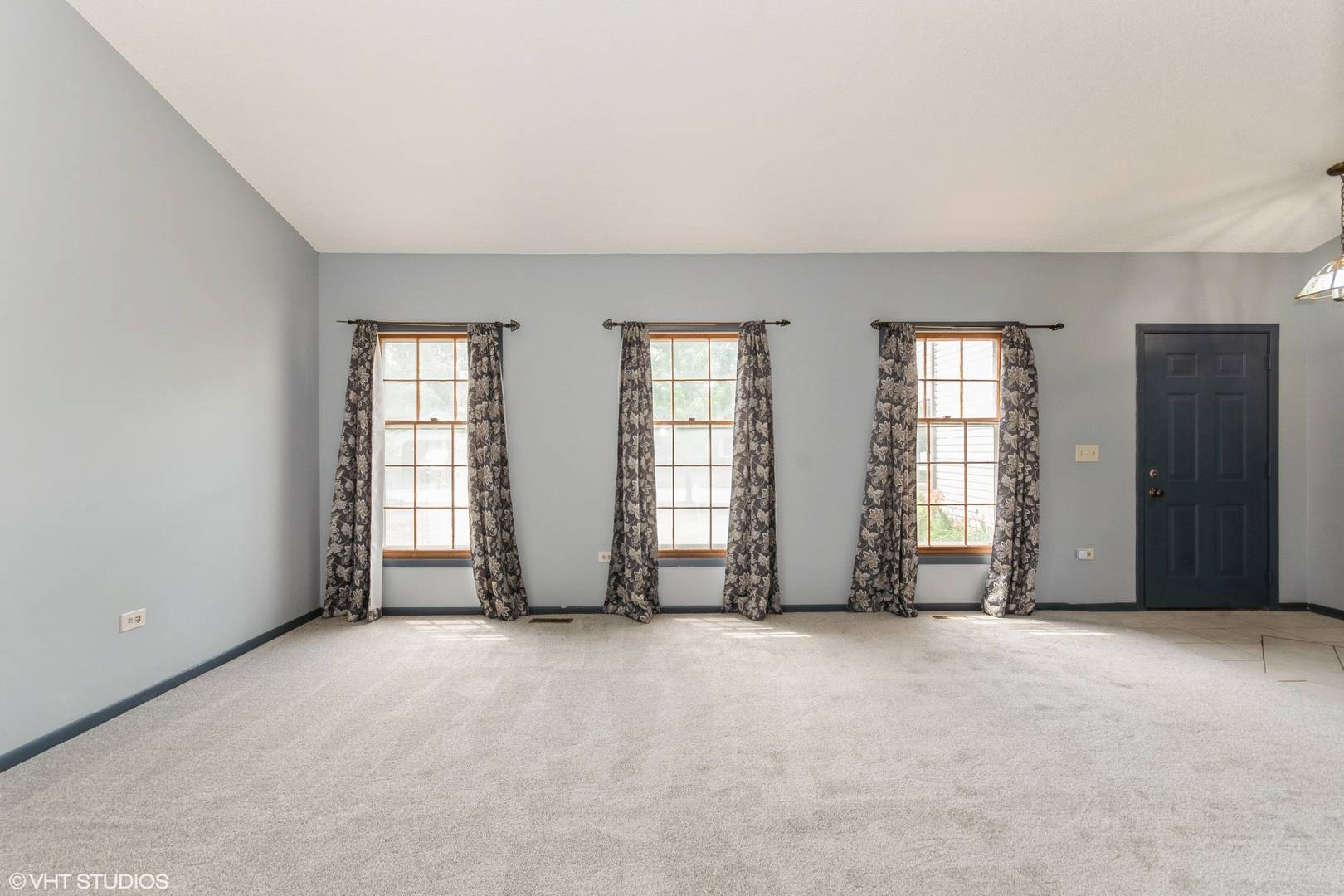 Bolingbrook, IL 60440,1031 Bothwell CIR