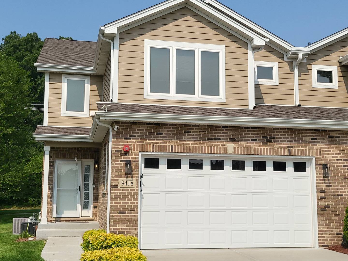 Hickory Hills, IL 60457,9418 Saratoga CT