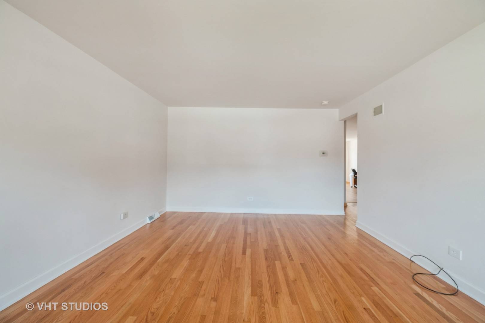 Calumet City, IL 60409,639 Hoxie AVE