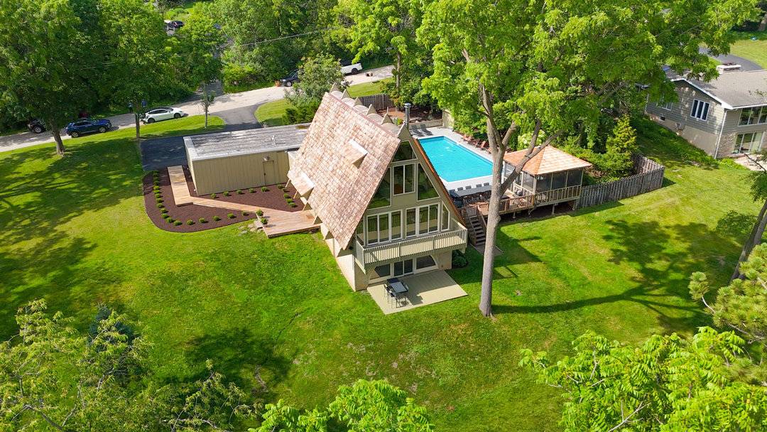 St. Charles, IL 60175,39W207 Happy Hills RD