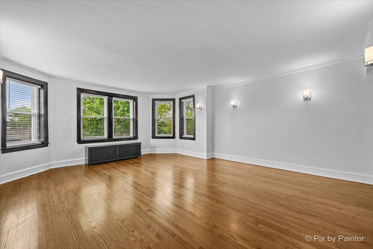 Chicago, IL 60625,2252 W Winnemac AVE #3W