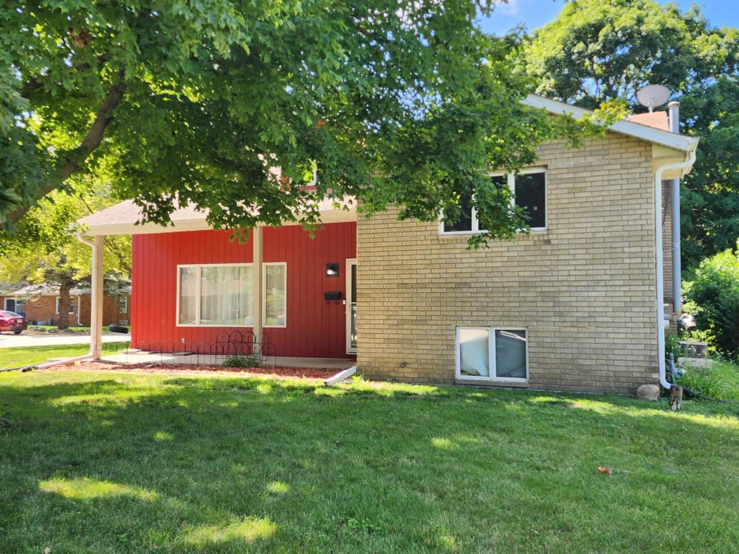 Manteno, IL 60950,392 Jan DR