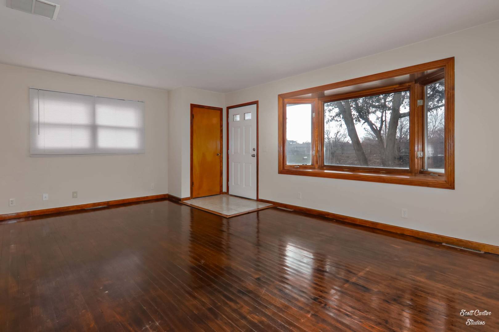 Lake In The Hills, IL 60156,1414 Clayton Marsh DR