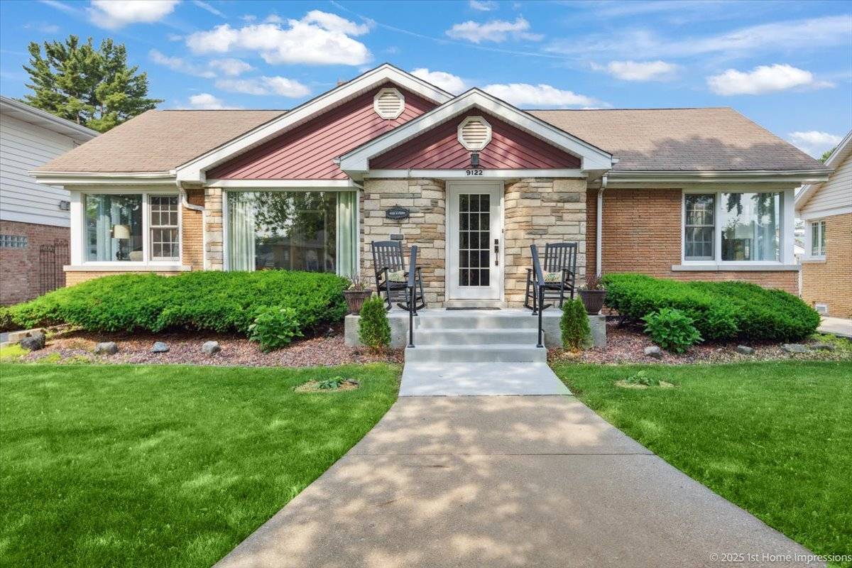Evergreen Park, IL 60805,9122 S Avers AVE