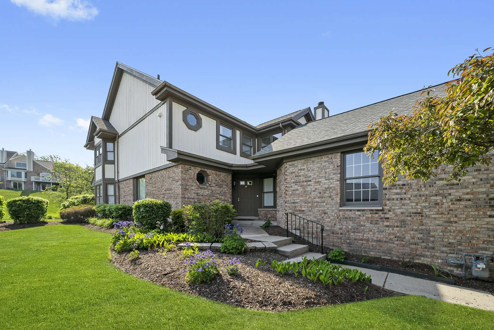 Orland Park, IL 60462,14449 Golf RD