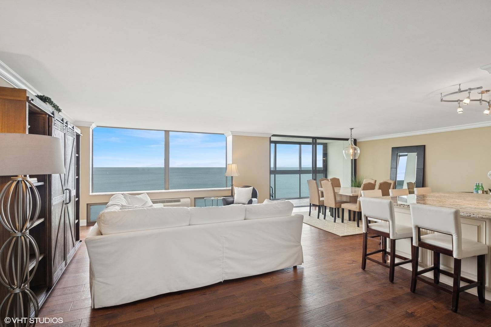 Wilmette, IL 60091,1500 Sheridan RD #7G